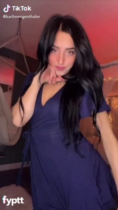 TikTok thot shows differences when she's with clothes and when she's nude