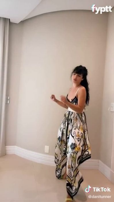 Dancing in a maxi dress causes sexy TikTok latina a nip slip