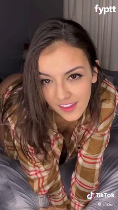 Sexy TikTok thot teasing us with her big natural tits