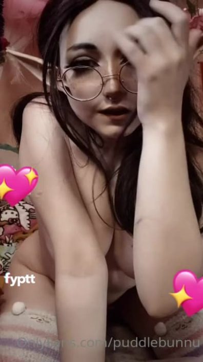 Imagine this naked TikTok beauty riding your dick from left to right