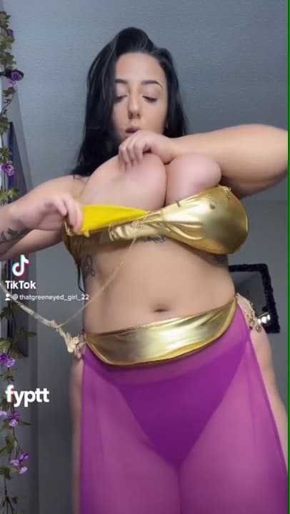 406px x 720px - Imagine putting your cock between those huge TikTok boobs for a boobjob -  FYPTT