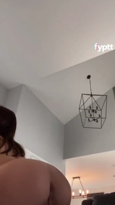 Sexy TikTok brunette with slender tits throwing her ass on the screen