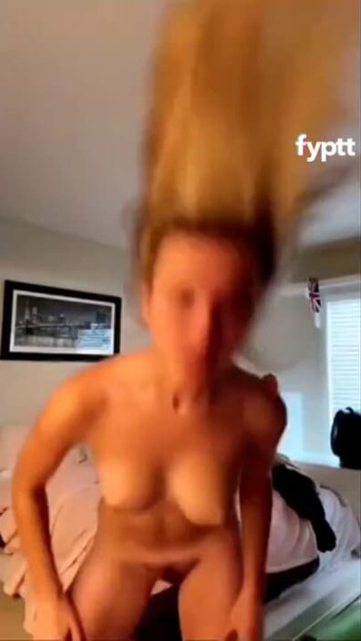 Slender hairy pussy blonde doing nude 'rich girl' TikTok dance